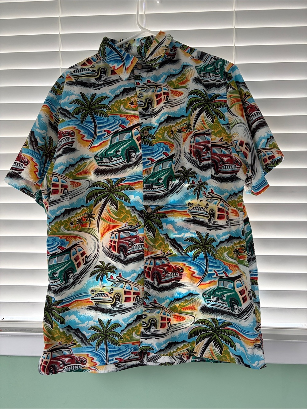 Men's Multicolor Vintage Surf Wagon Camp Shirt - Unbranded